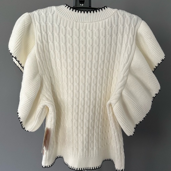 Charmed Hearts Ruffle Sleeve Sweater - Picture 4 of 7